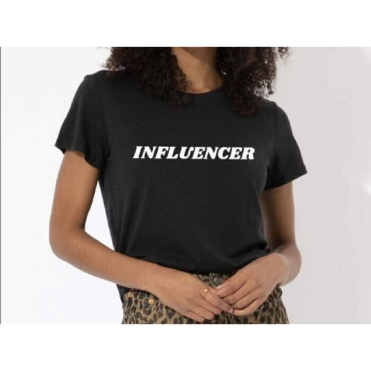 Sub Urban Riot Influencer Short Sleeve Tee Shirt Size Medium Black NWT Soft