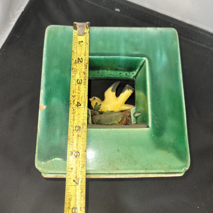 VINTAGE 1950's~60's McCoy Yellow Bird in a Box Green Vase