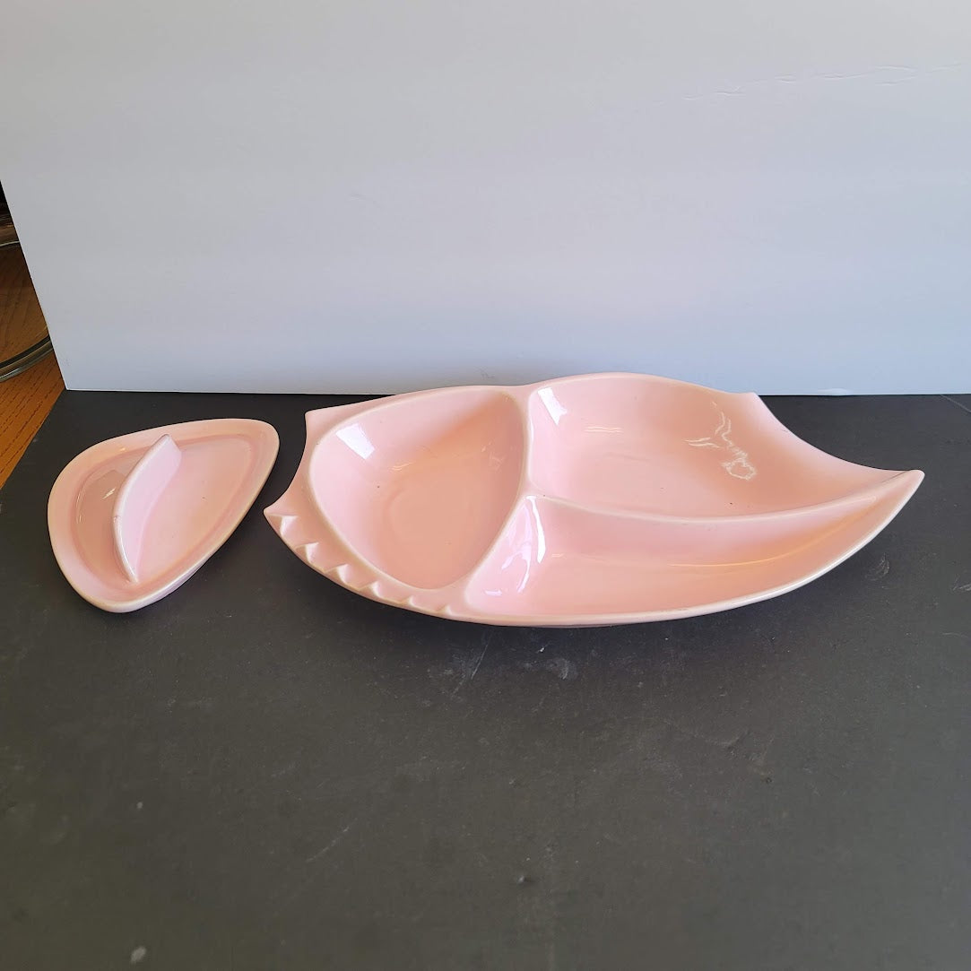 California Pottery Pink Covered Dish MCM Divided Leaf Shape Serving Tray VINTAGE