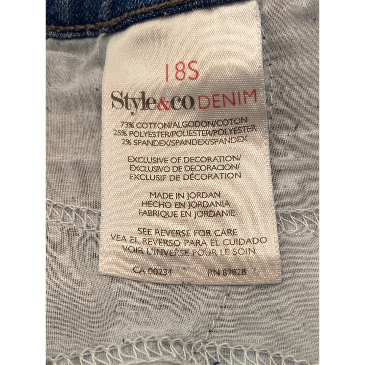 Style&co. Denim Five Pocket Straight Leg Jeans Sz 18 Short Medium Blue Wash NWT