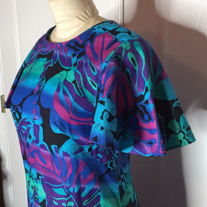 Vintage Hawaiian Bell Flutter Sleeve Florals MEDIUM metal zipper Maxi Dress 1960