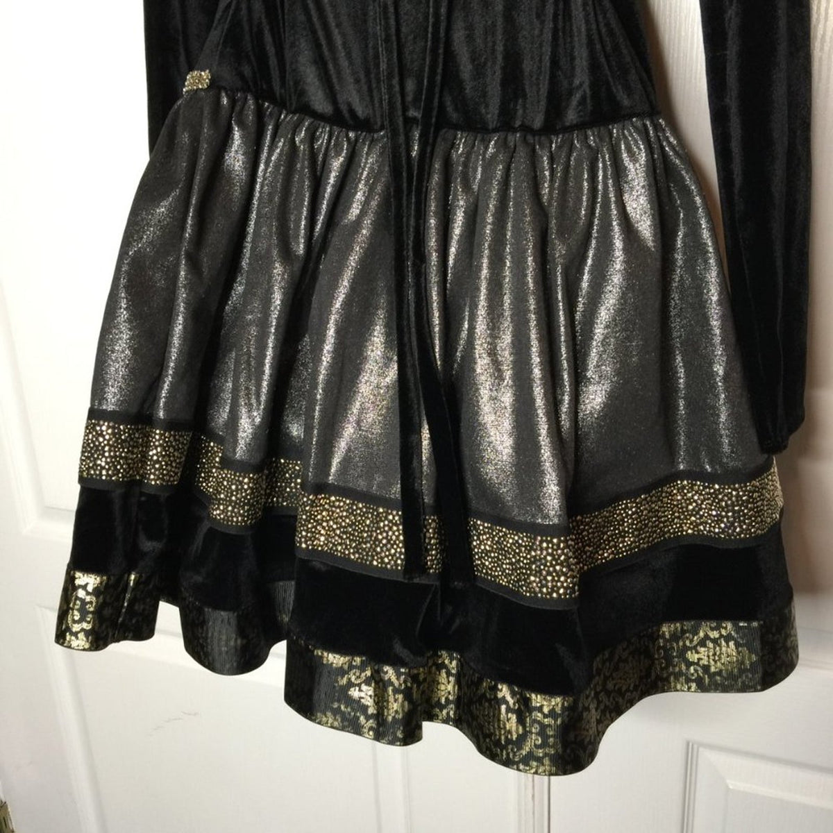 Bloome Velvet Fit Flare Flounce Dress Up formal Size 18.5