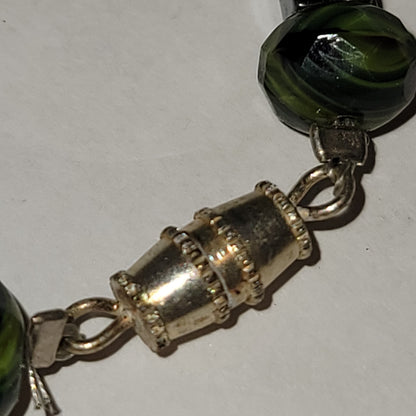 Vintage glass bead bracelet green cat ovoid black obsidian square barrel clasp