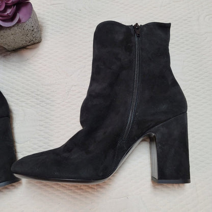 AGL Attilio Giusti Leombruni Italian Suede Ankle Booties Size 41 US 10 Ret. $490
