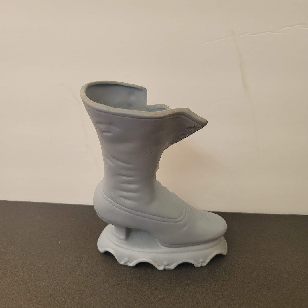 Vintage Concepts Intl Light Blue Porcelain Capodimonte Boot Shoe Vase 7" Tall