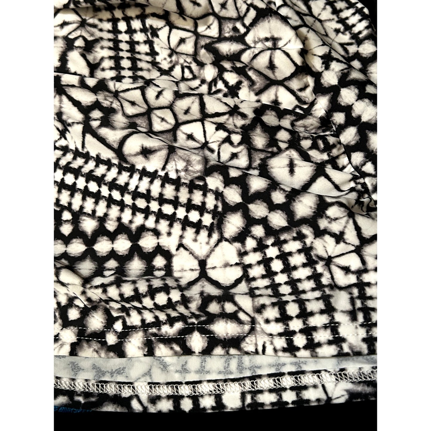 Gottex NWT Profile Tribal Batik V-Neck Halter Tankini Size 8