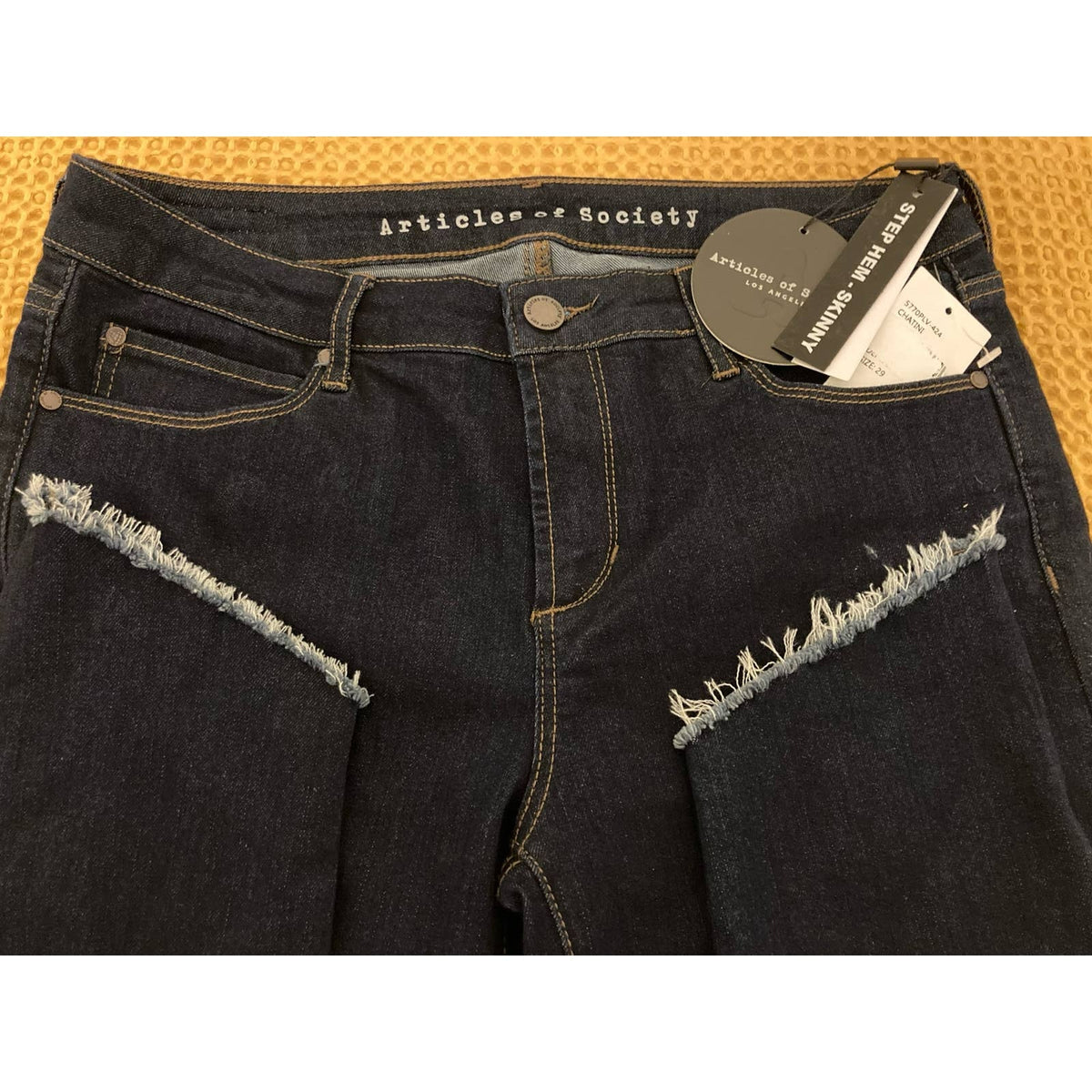 Articles of Society Womens Soft Step Hem Skinny Jeans Size 29/US 8 Dark Blue NWT