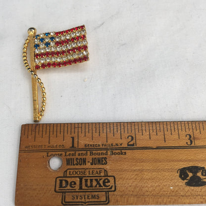 Vintage Golden Flag Pattern Red White Blue Rhinestones Brooch Costume Jewelry