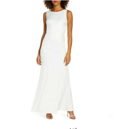 Chi Chi London Draped Neck Sleeveless Nora Gown 8 evening formal wedding Trumpet