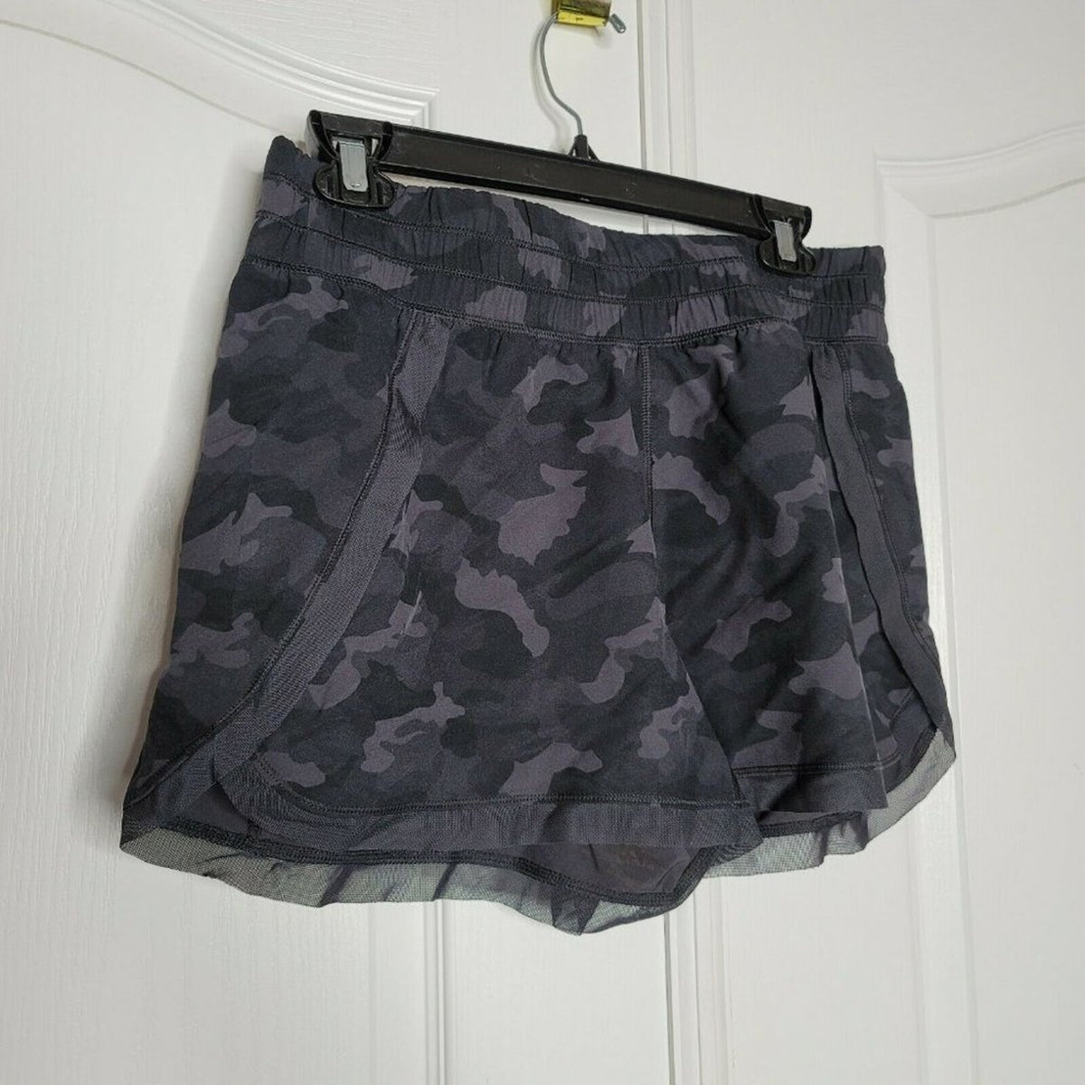 NWT 90 Degree By Reflex Mesh Hem Athletic Shorts Size Small