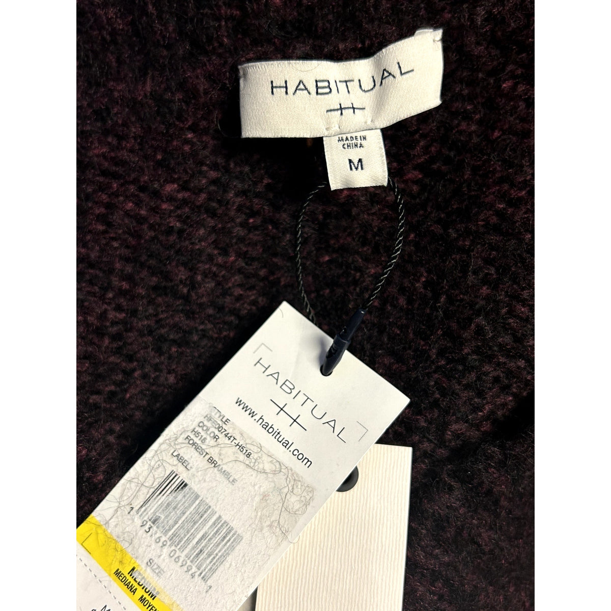 Habitual NWT Emmy Mohair/Wool-Blend V-Neck Sweater Size Medium