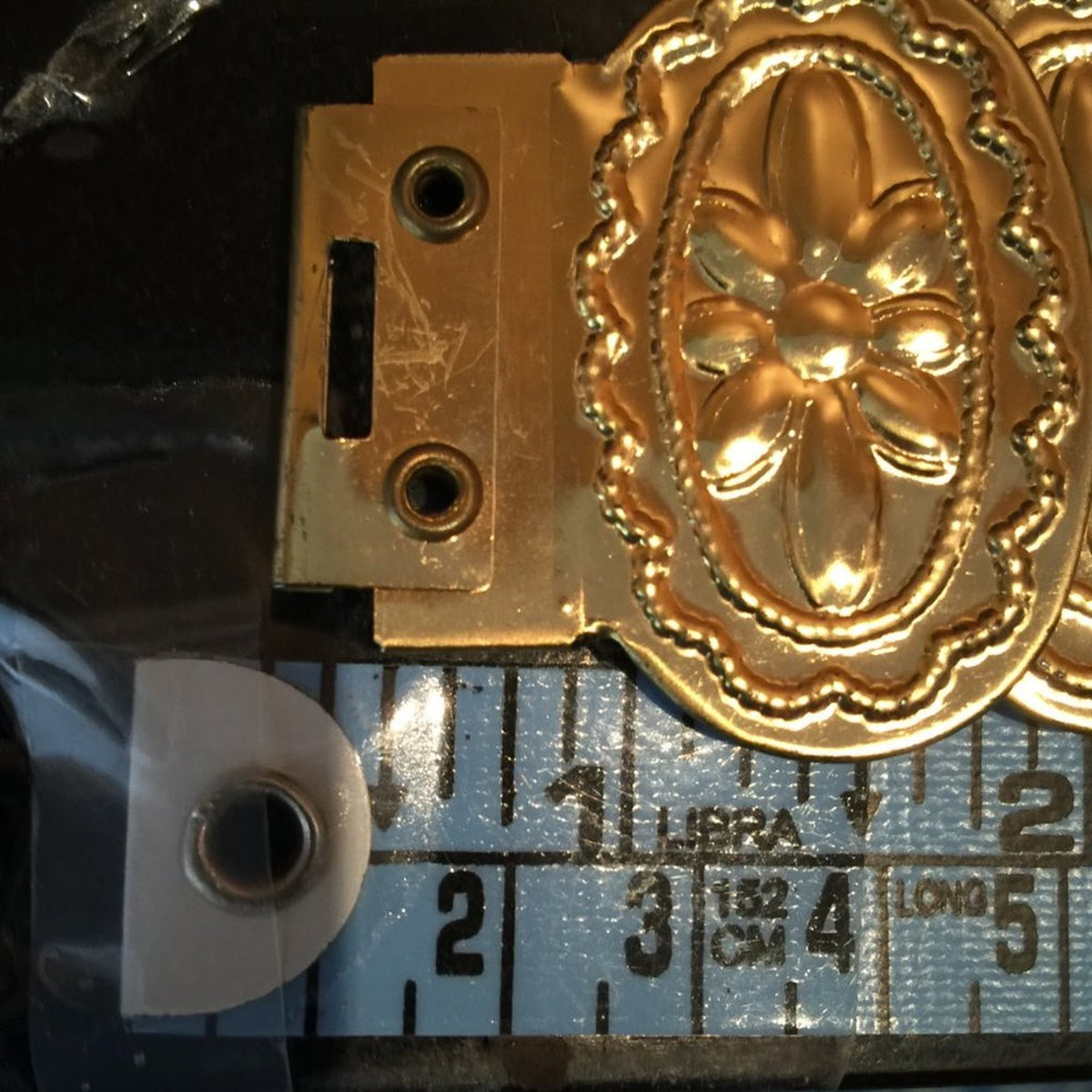 Vintage 1980s Belt Stretch concho gold Metal Elastic Size Medium/ Large DISCO