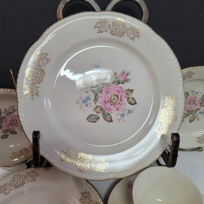 Homer Laughlin Queen Ester Dinner salad bread Plate Bowl cup saucer One Setting