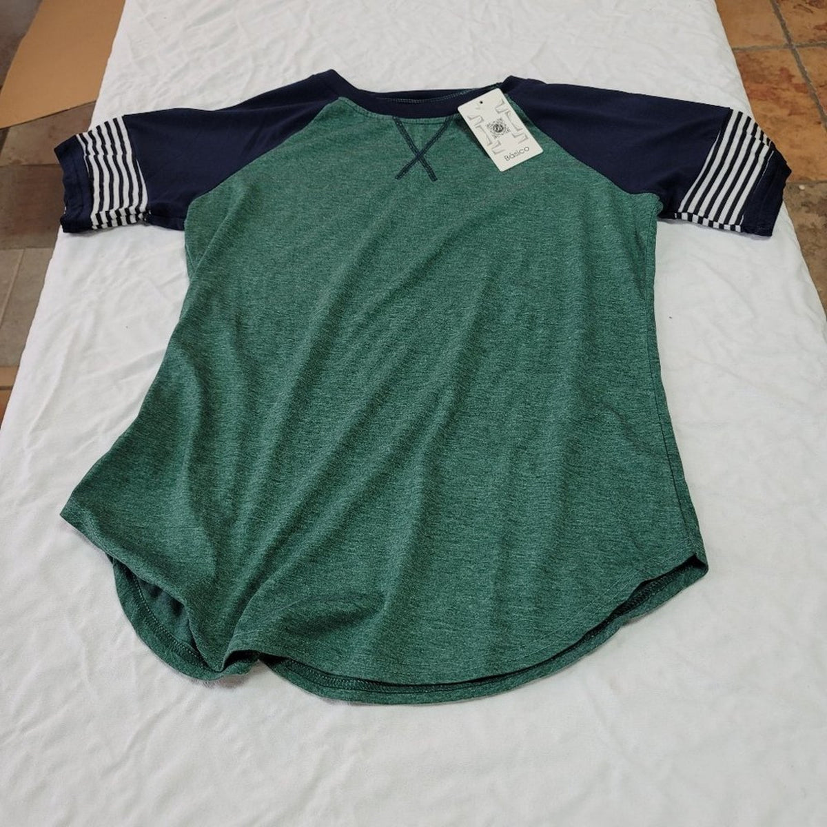 Basico Short Sleeve Tee Shirt Crew Neckline Stain-Resistant Green X-Large