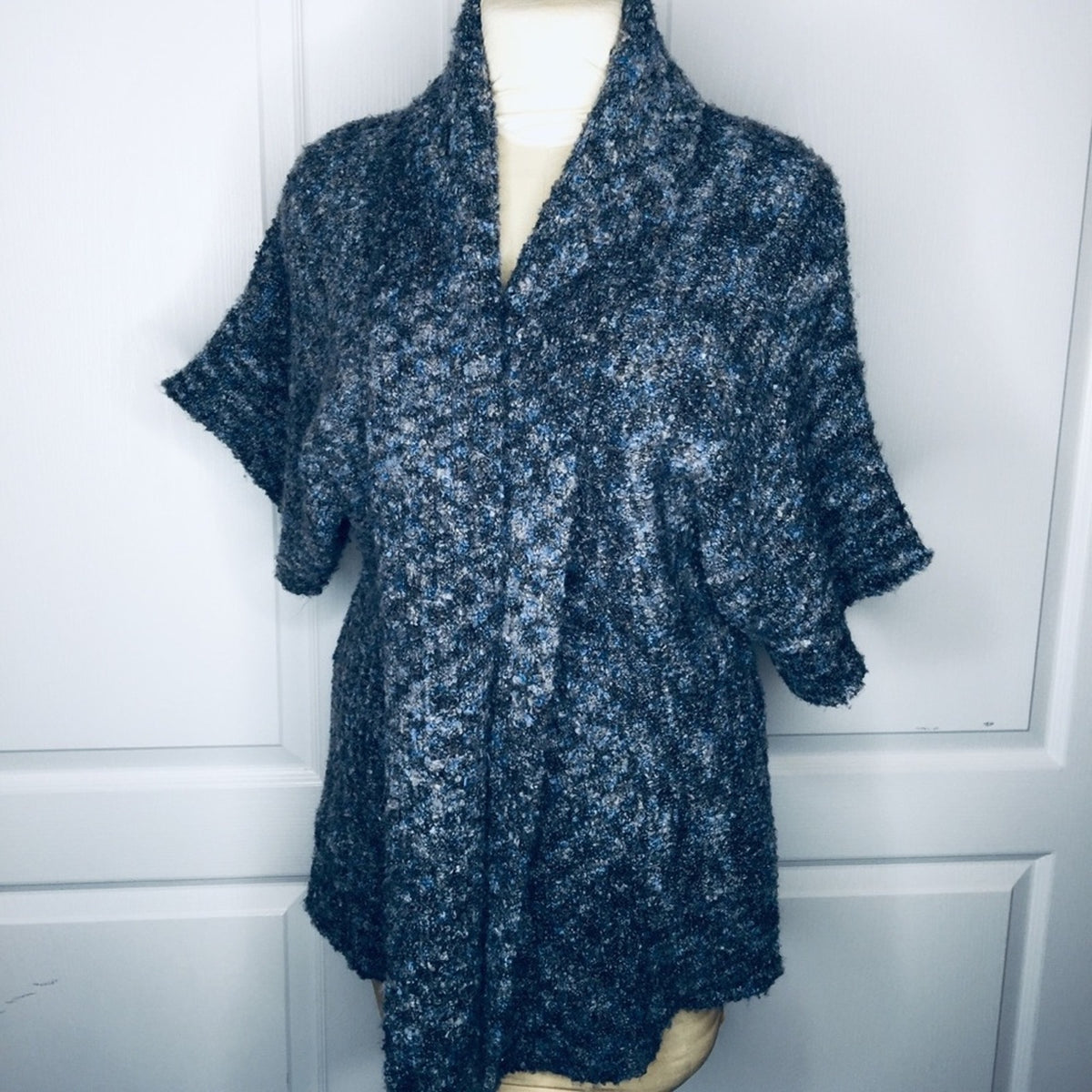 Nomadic Traders Small Sweater Cardigan bell sleeve Knit Short Sleeve