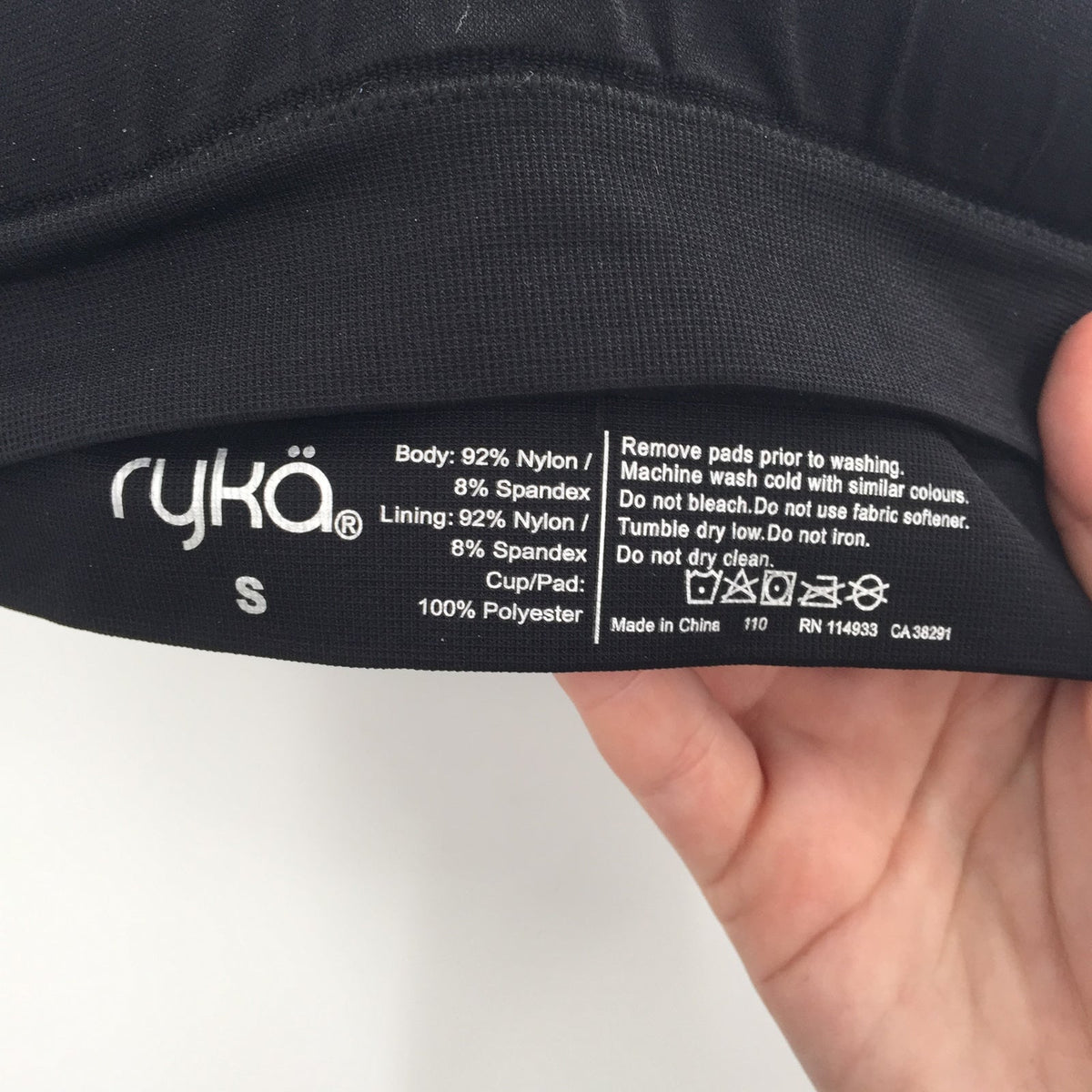 Ryka Sports Seamless Padded Bras Racerback Solid Black Size Small NWT