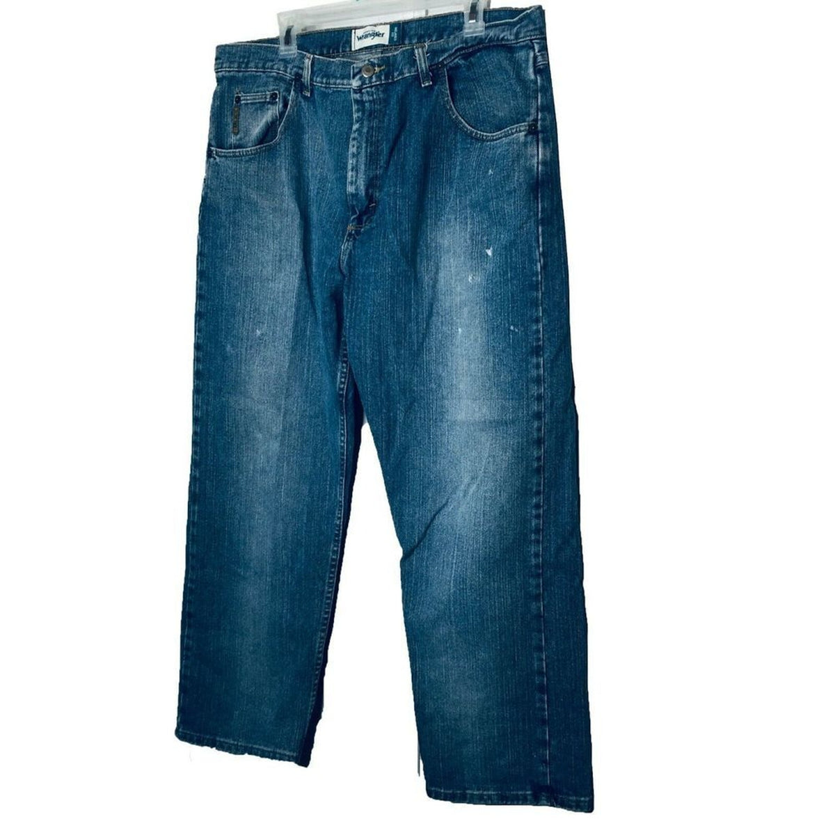 Wrangler Men's Genuine Comfort Relaxed Fit Denim Jeans Blasted Indigo 38" x 29"