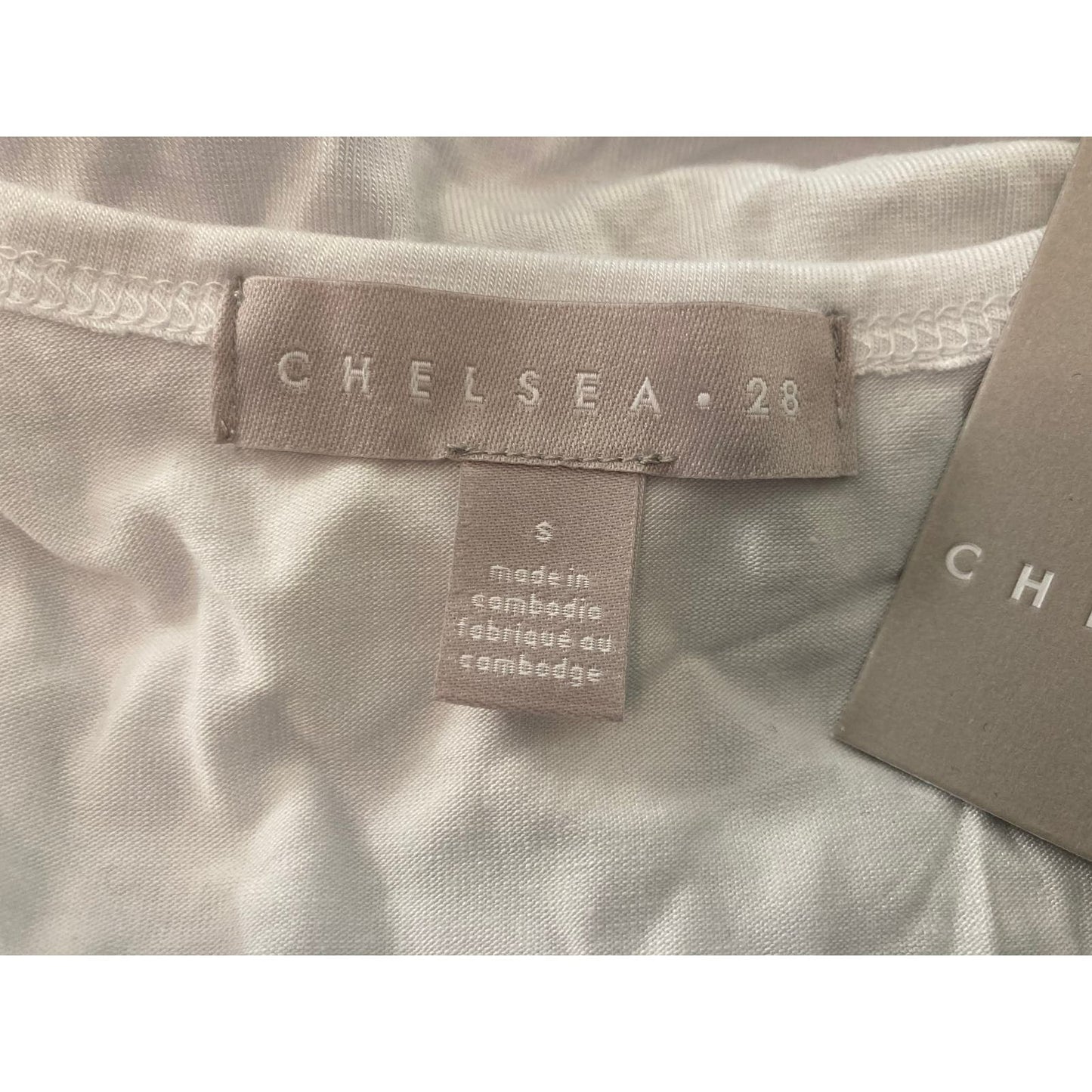 Chelsea28 Sleeveless Scoop Tank Top Size Small in White NWT
