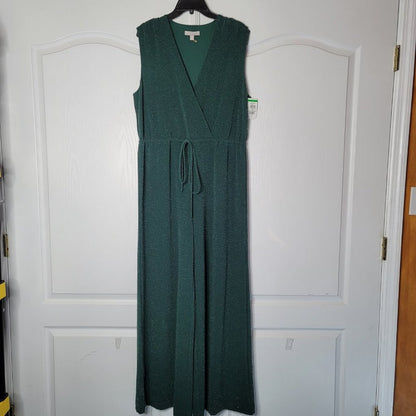 Chelsea.28 Surplice V-neck Sleeveless Jumpsuit Small Green heavy pilling