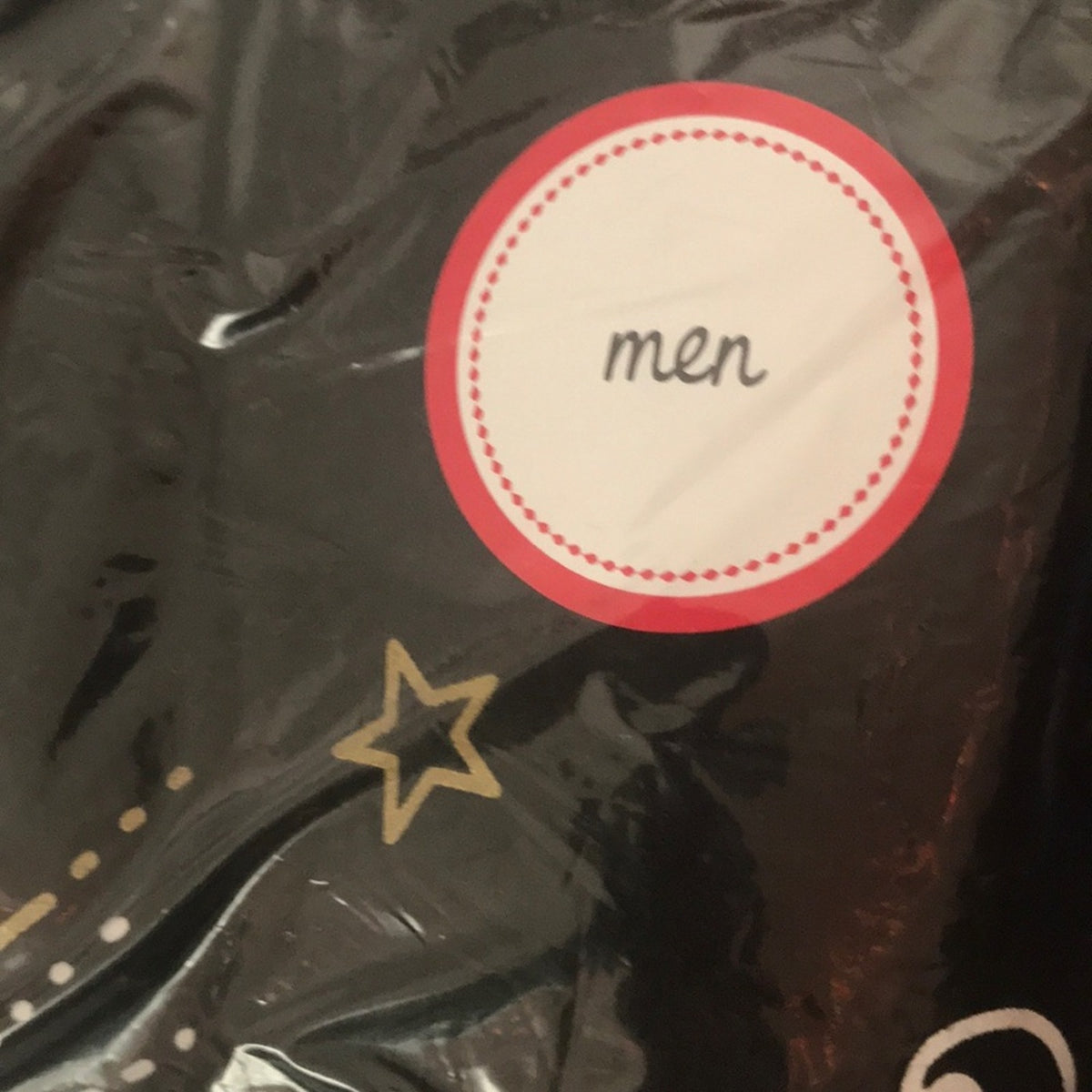Macy’s NEW Family PJ New Years Eve Men’s Size LARGE Top and bottoms long sleeve