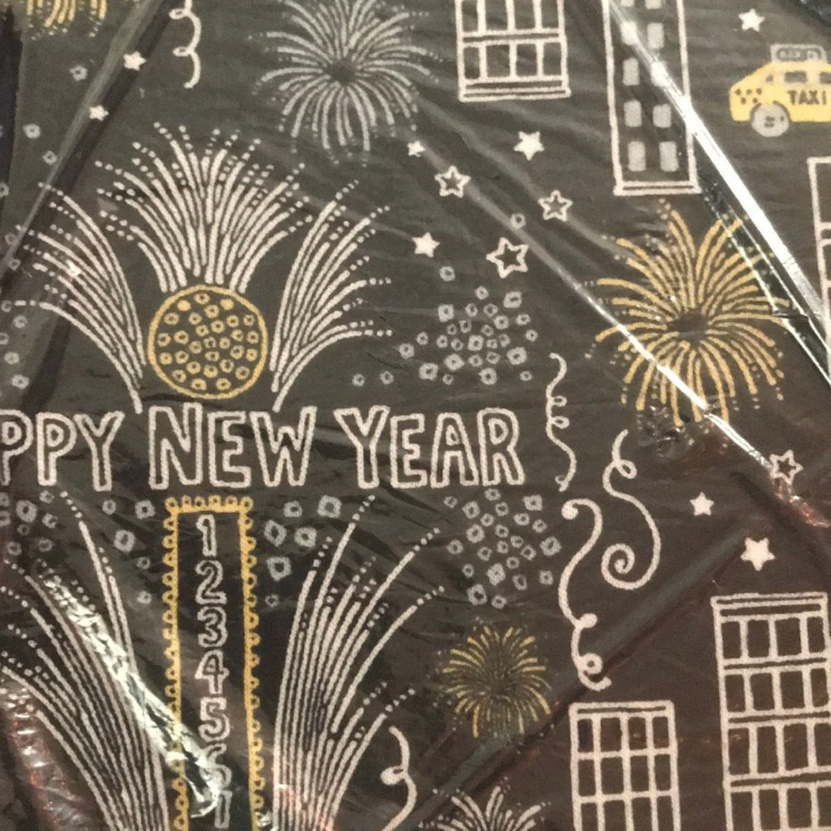 Macy’s NEW Family PJ New Years Eve Men’s Size LARGE Top and bottoms long sleeve