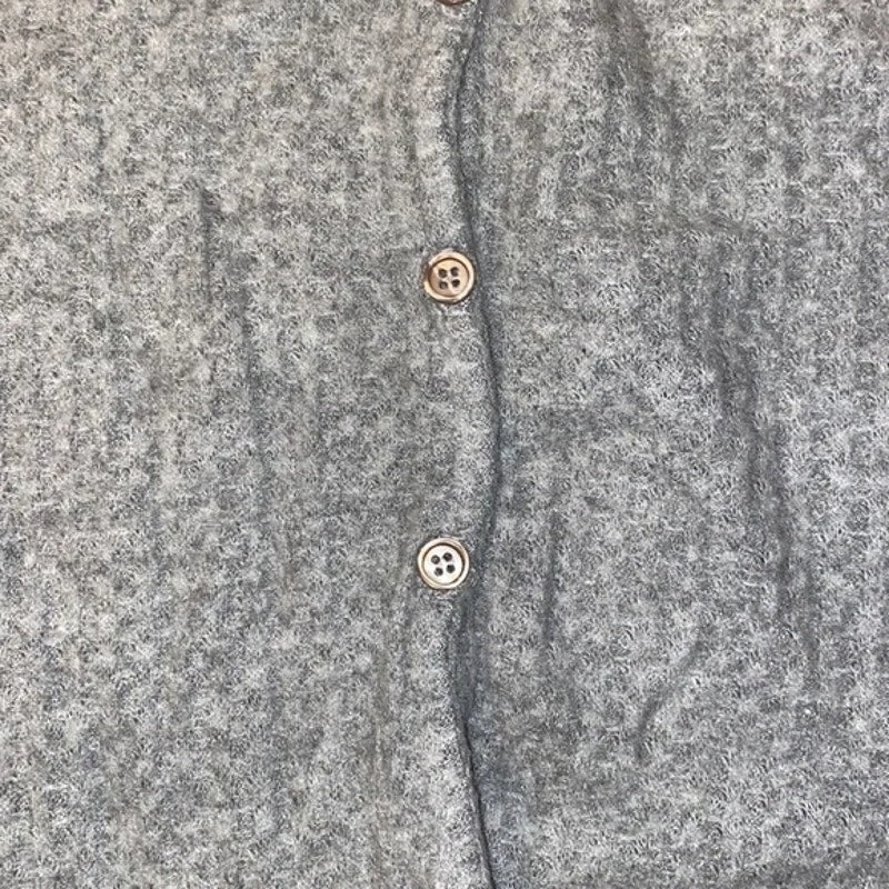 Socialite Women's Cropped Cardigan Sweater Large Grey NWT V-Neck Long Sleeve