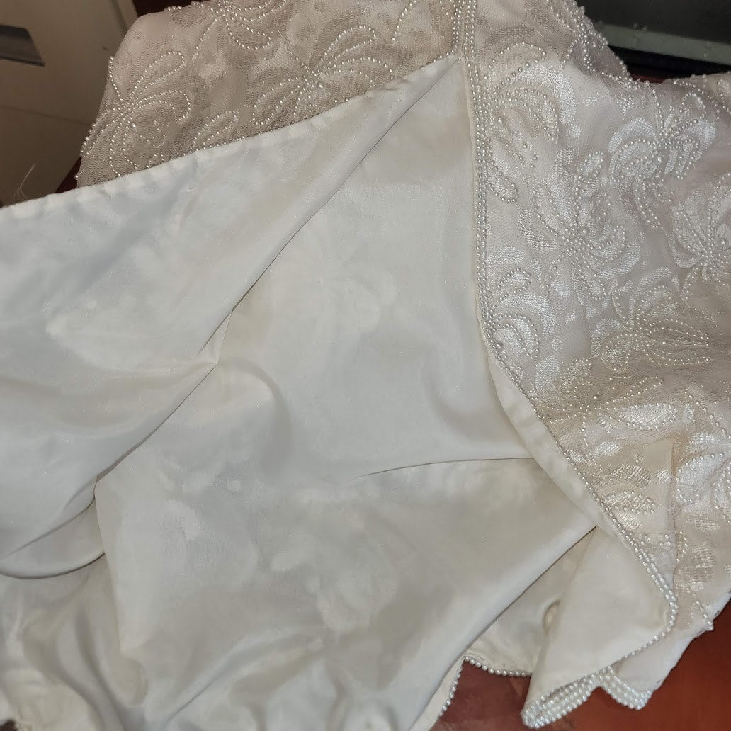 Lawrence Kazar N.Y. beaded Gown Mother in Law Wedding Dress Large Vintage Cream