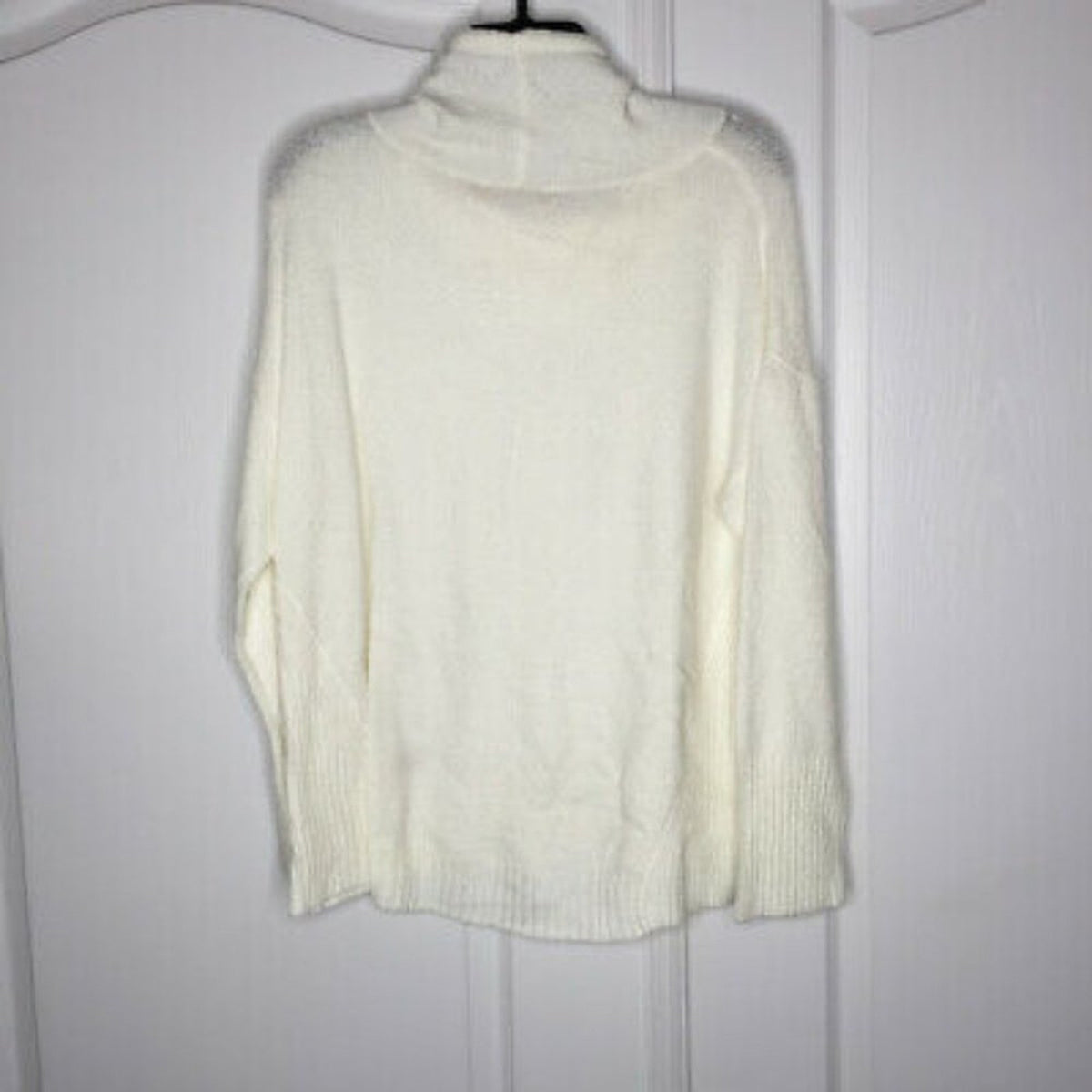 Philosophy Women's Apparel Pullover Sweater Funnel Neck Striped Medium cream NEW