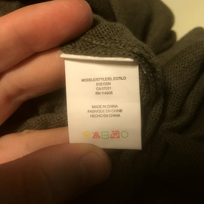 Cloth By Design NWT Oversized Knit Sweater Ribbon Green Stretch Small