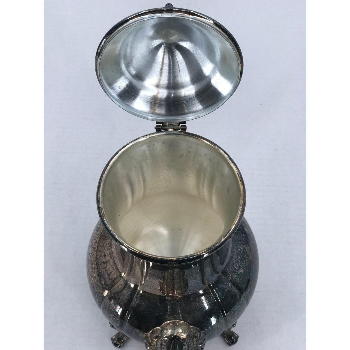 Towle Silverplated Vintage Tea Pot kettle Teapot handle Shell footed
