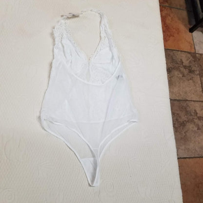 Wacoal NEW sexy XL  B.Tempt'd Ciao Bella Lace Halter Bodysuit THONG Size XLarge