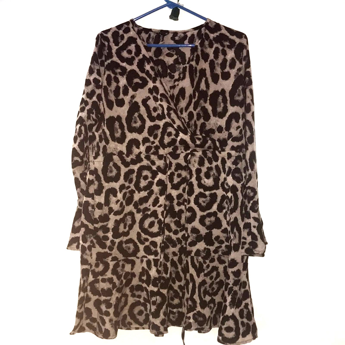 HXN NEW Leopard Print Bell Sleeve Short Dress Size Medium