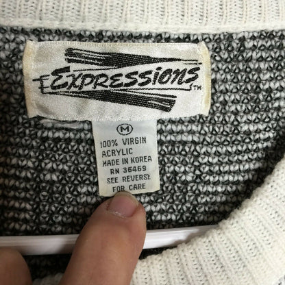 Expressions Vintage Oversized pullover Sweater Long Sleeve Geometric Med BLK/WH