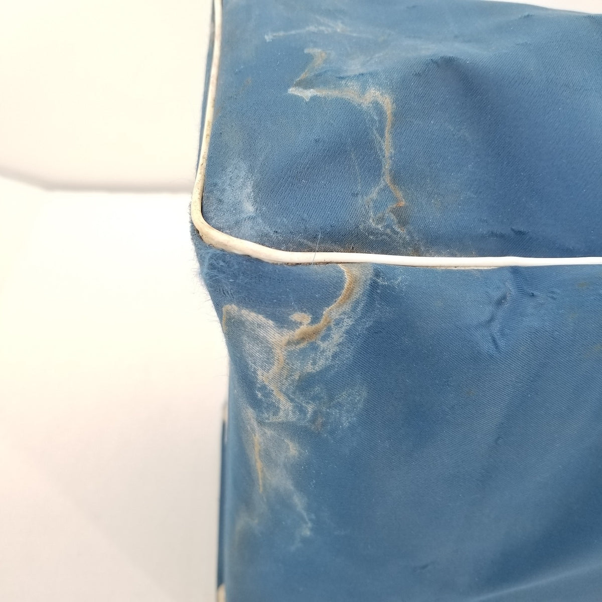 Delta Air Lines travel bag Vintage Blue Metal zipper Suitcase Carry On