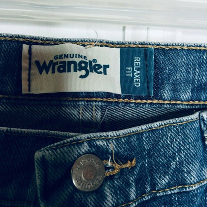 Wrangler Men's Genuine Comfort Relaxed Fit Denim Jeans Blasted Indigo 38" x 29"