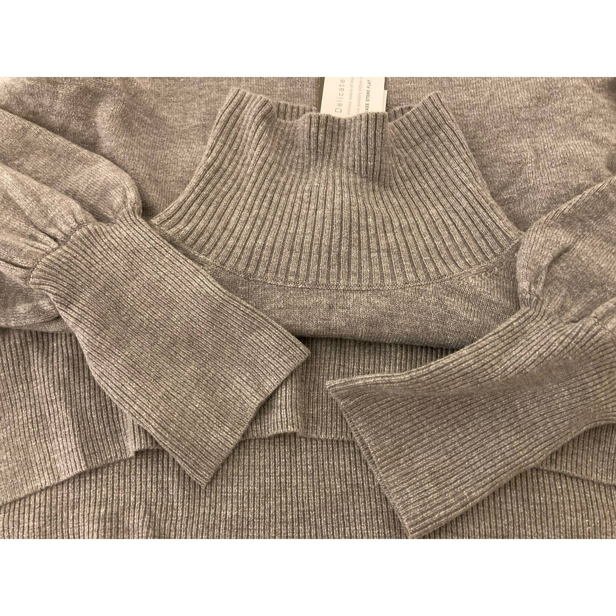 French Connection Women's Turtleneck Sweater Size Small Grey NWT Balloon Sleeve