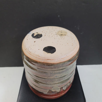 ART pottery incised vase pot Signed "White" Earth Tone drip glaze 6" tall