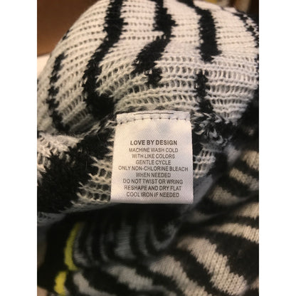 LOVE BY DESIGN NWT Black Zebra Pullover Sweater Long Sleeves XL