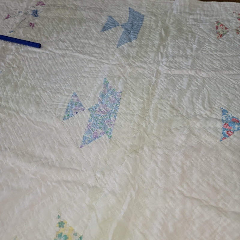 Vintage Handmade Quilt Full or Twin Bedspread Blanket Farmhouse Cabin 53" X 74"