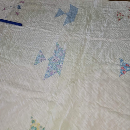 Vintage Handmade Quilt Full or Twin Bedspread Blanket Farmhouse Cabin 53" X 74"