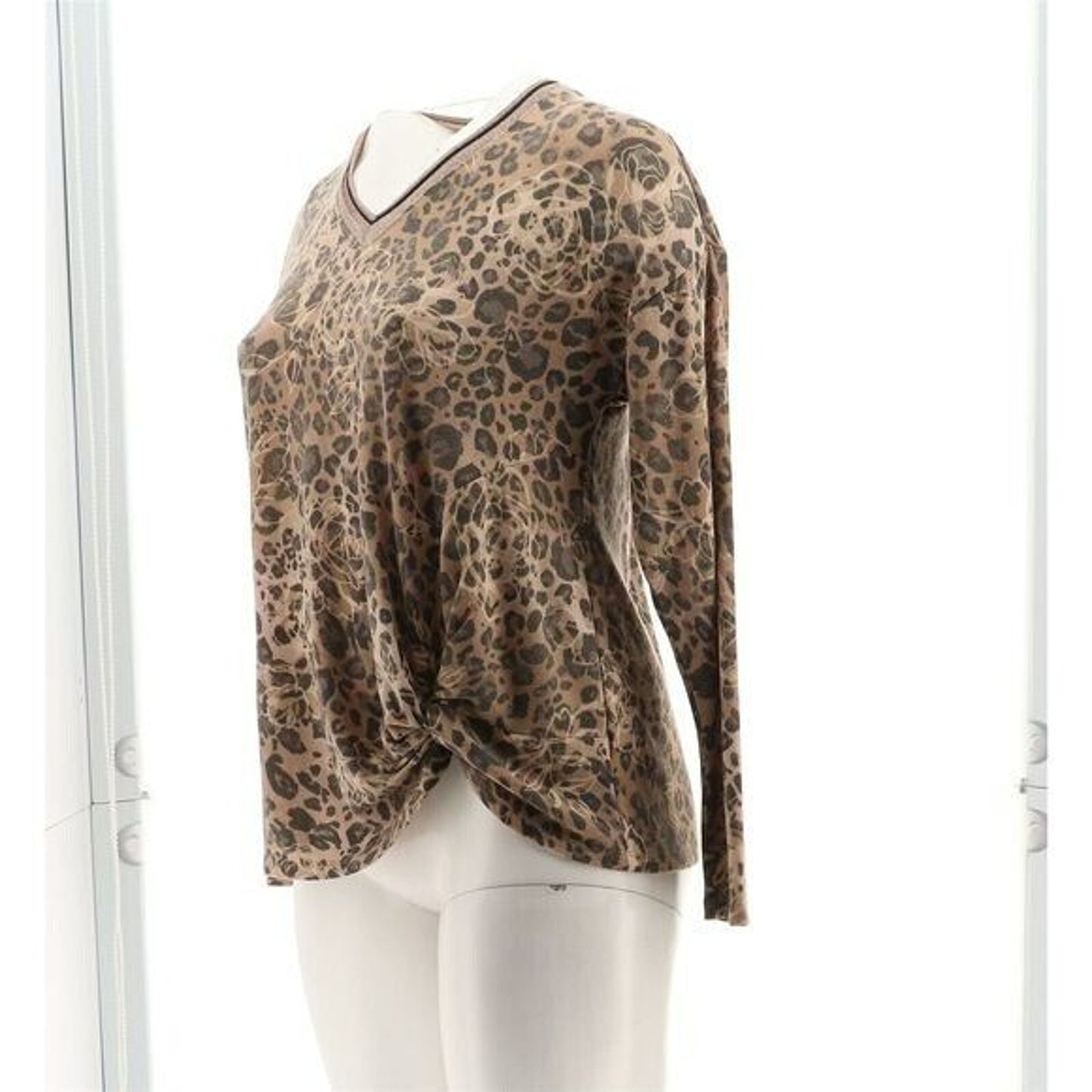 Democracy Sweater Top Twist Hem Animal Print Medium Taupe NWT Long Sleeve V-Neck