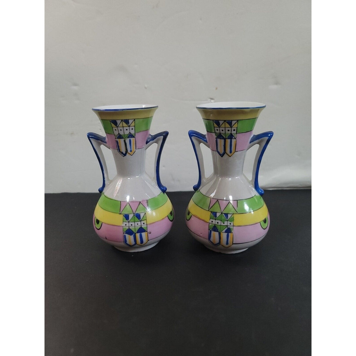 pair Of Two Gold Castle Two Handle Vase Made in Japan 5 1/8" tall x 3" wide