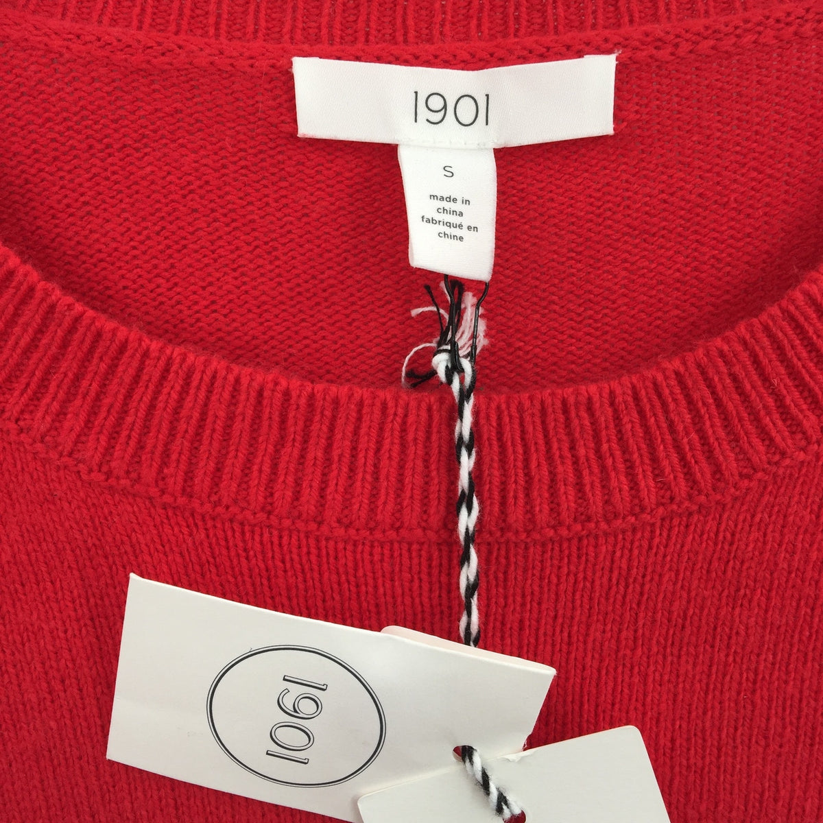 NWT 1901 Pullover Sweater Shoulder Button Crewneck Long Sleeve Red Size Small