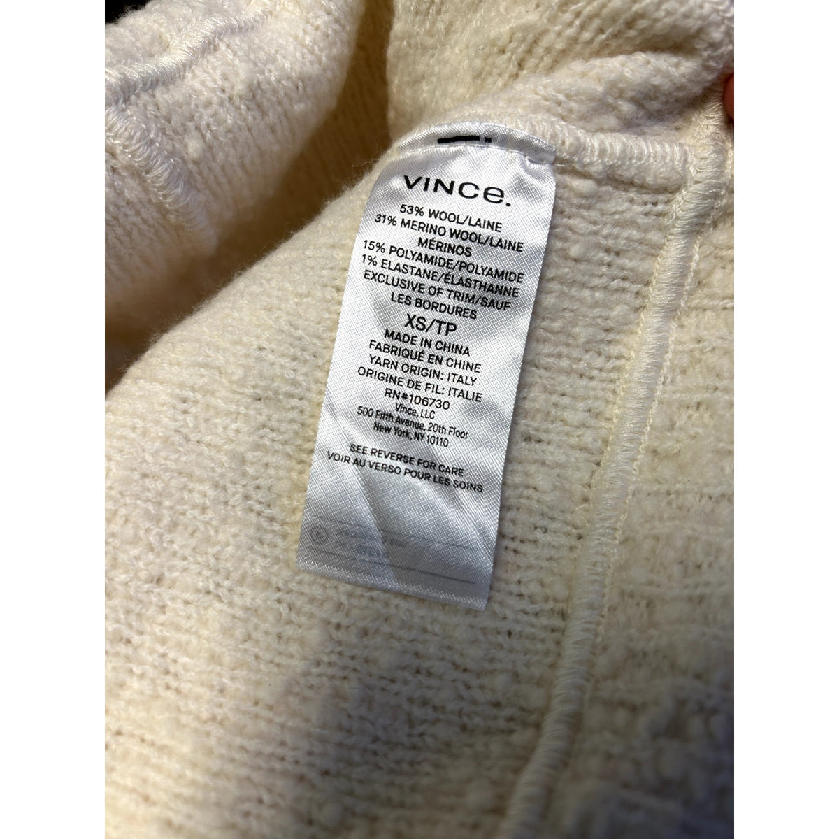 Vince NWT Off White Textured Bouclé Wool Blend Sweater Size XS Piping detail