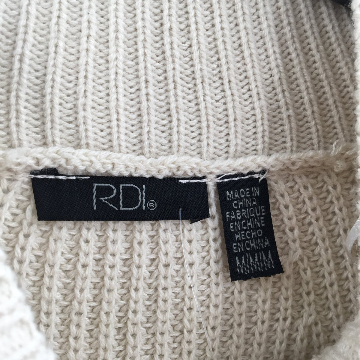RDI Tunic Sweater Mock Neck Kangaroo Pockets Ribbed White Beach Size Medium
