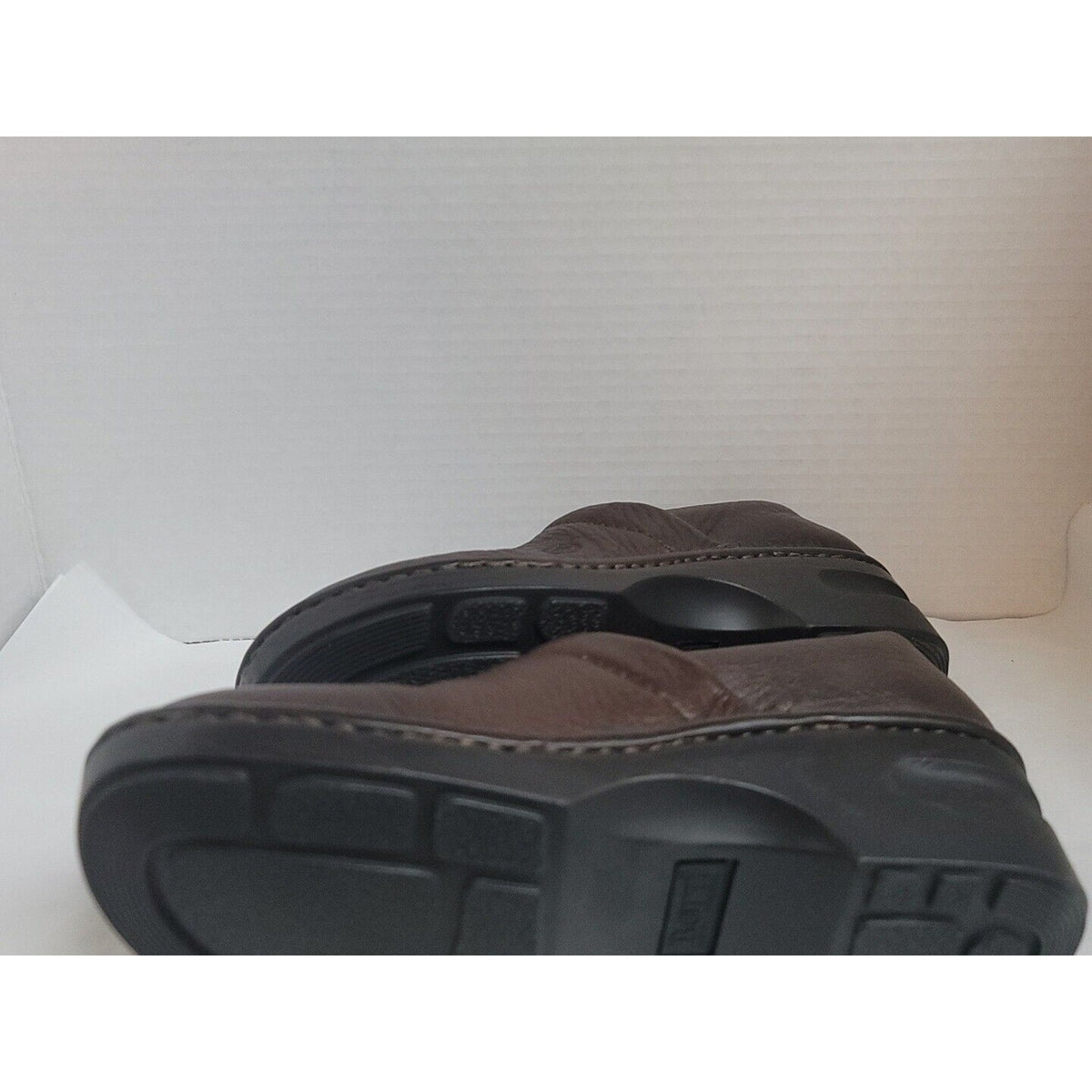 Born Size 7 Clog Brown Slip On Mules Leather Upper Shoes Wedge Comfort Walking