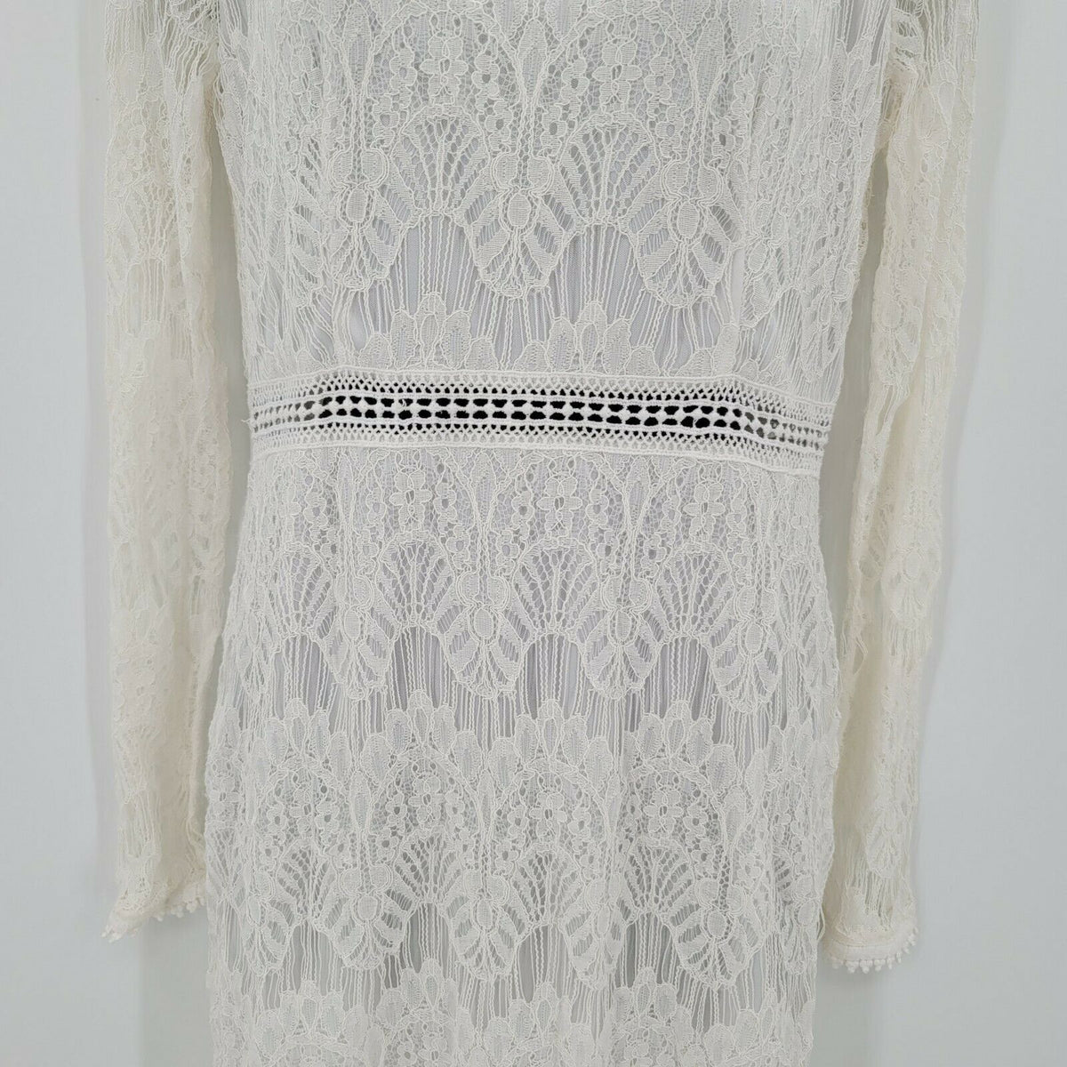 Love by Design Long Sleeve Lace Lined Midi Dress Back Zip White Medium