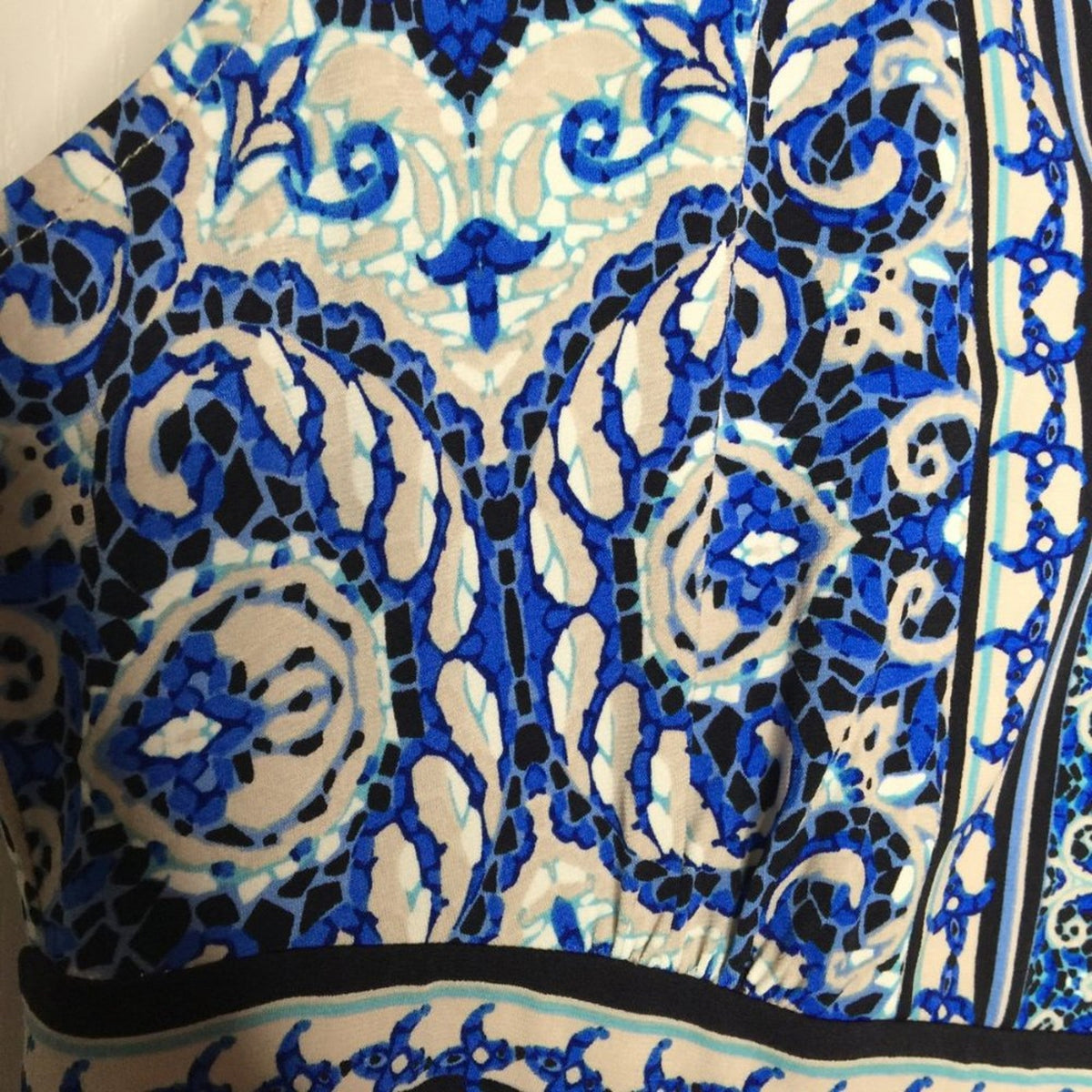 Maggy L Sleeveless Fit & Flare Dress V-Neck Blue/Black/White Paisley Size 6 US