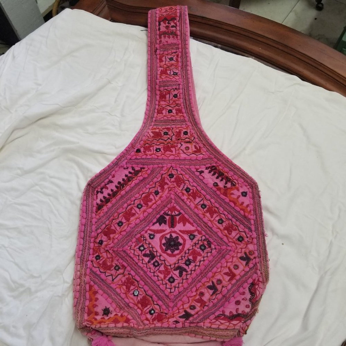 Reclaimed Fabric Indian shoulder purse Gypsy Boho Hippy Bucket Bag 15" X 33" NEW