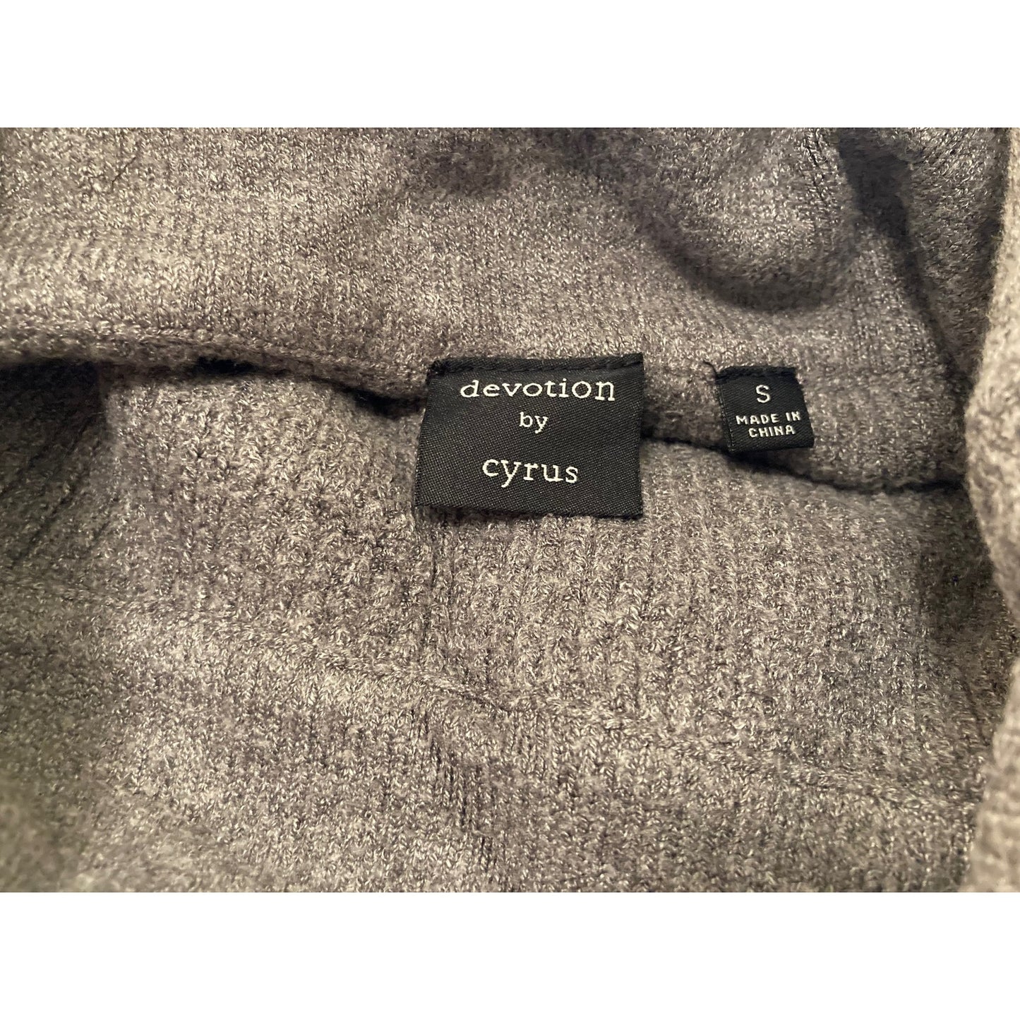 Devotion by Cyrus Long Sleeve Rib Cowl Mock Pullover Sweater Sz Small Gray NWT
